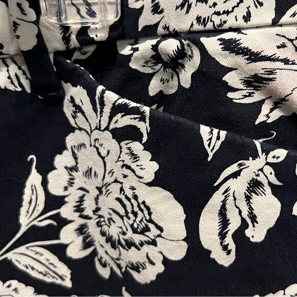 Gap Signature skinny ankle khaki in black and white floral print size 8 - Picture 11 of 12